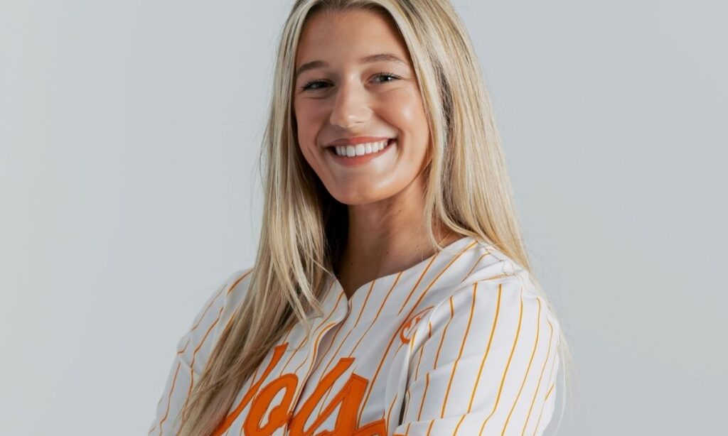 how-karlyn-pickens-uses-her-height-field